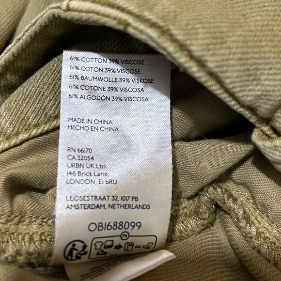 Anthropologie Pilcro Tapered Crop Chino Pants Tan Denim Jeans - Button Fly - Picture 12 of 12